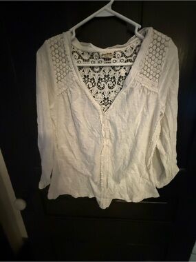 Meadow Rue White Lace-Back V-Neck Blouse